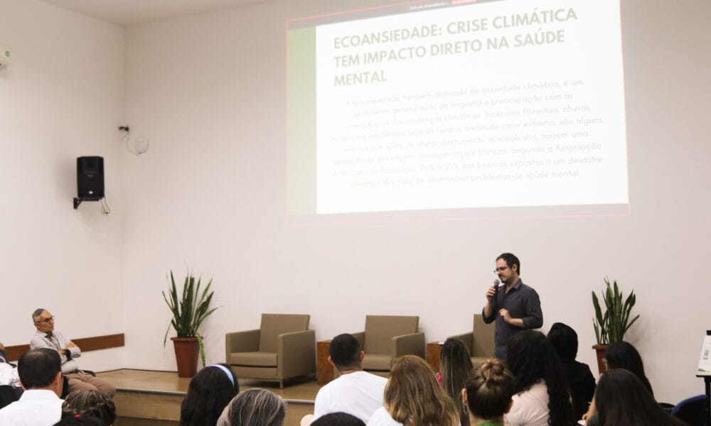 Especialistas debatem impactos das secas e queimadas na Amazônia - FAS