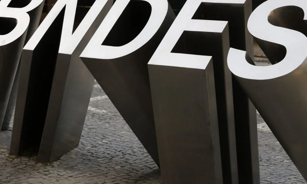 BNDES e Consórcio Nordeste firmam acordo para políticas públicas