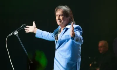 Roberto Carlos dá início aos shows do Réveillon do Recife