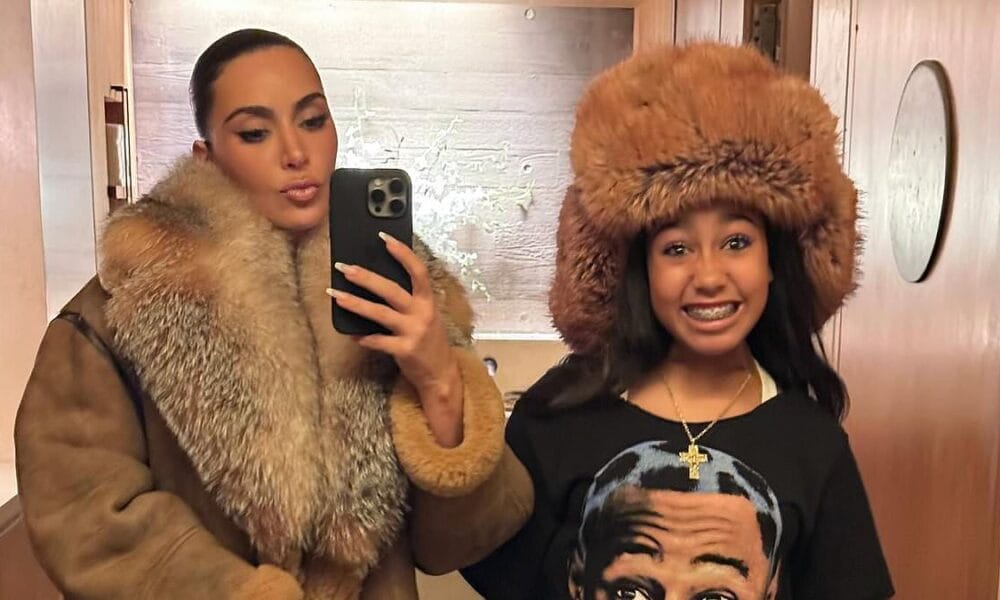 Bianca Censori, de Bianca Censori, da Mommy-Dation, para Kim Kardashian
