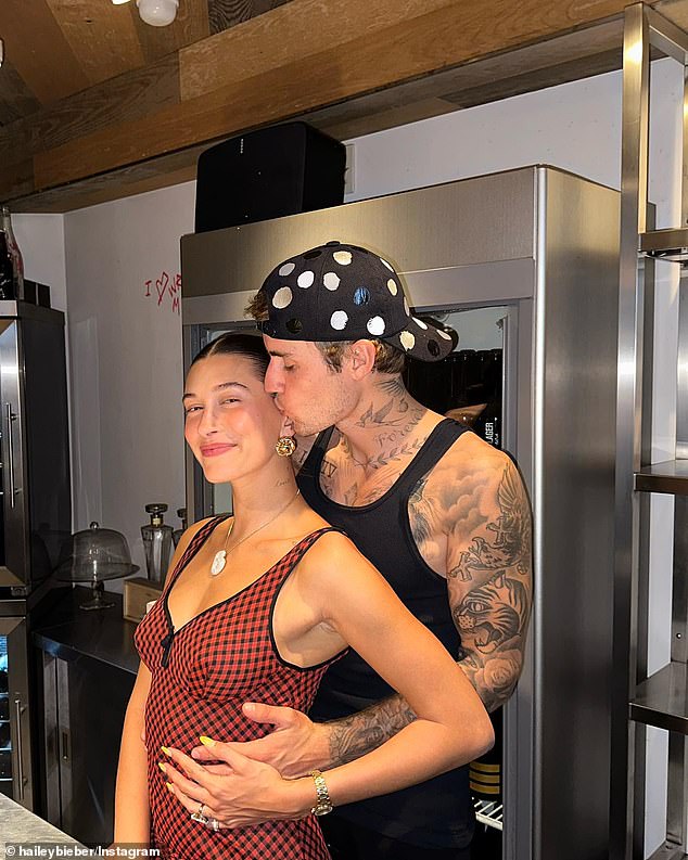 Suas afirmações representativas Bieber estão focadas em 'administrar ativamente seu filho recém -nascido' Jack com sua esposa Hailey e trabalhando para fazer uma nova música
