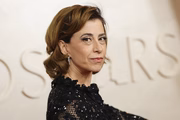Fernanda Torres comparece ao 97º Oscar Anual no Dolby Theatre em 02 de março de 2025 