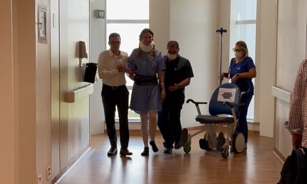 Médico explica processo de recuperação após cirurgia de Luciana Gimenez
