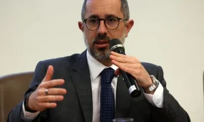 Governo suspende descontos na folha salarial de beneficiários do INSS