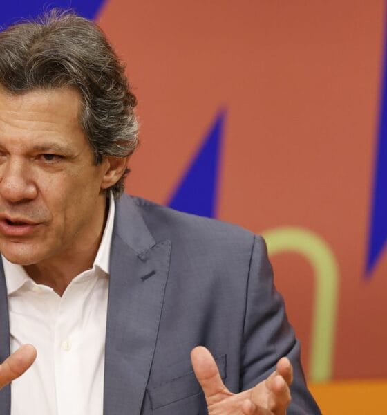 Haddad afirma que EUA são incoerentes ao tarifar o Brasil