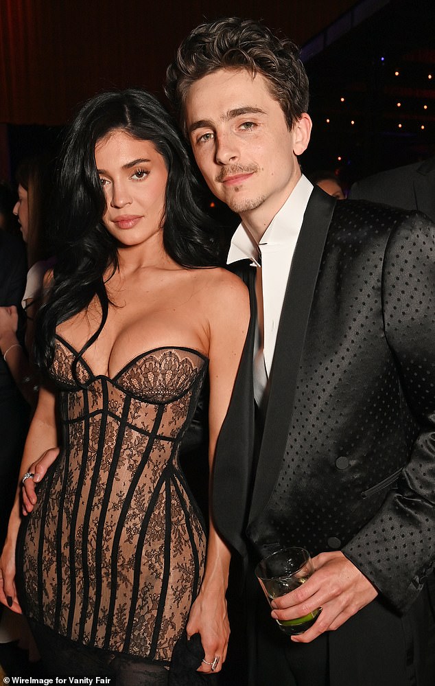 O casal parecia amado em uma pós-partia do Oscar no mês passado