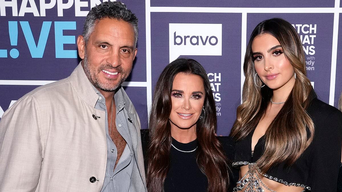 A filha de Kyle Richards teme que ela esteja ficando careca depois de sofrer extrema perda de cabelo com medicamento para perda de peso de Hollywood