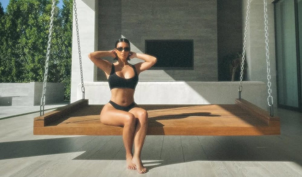 ‘Ladrões vovôs’ vão a julgamento por roubo de joias de Kim Kardashian