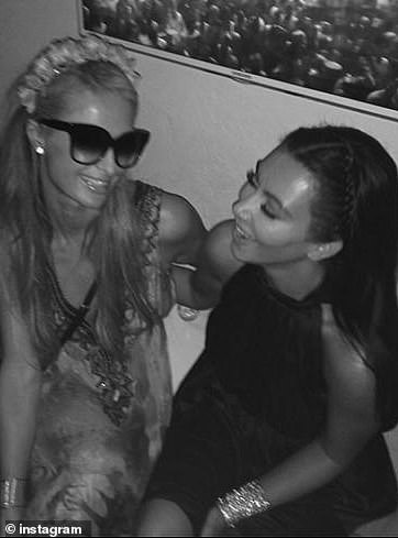 Paris Hilton - que West disse que desejava ter um filho em um ponto - foi visto compartilhando uma risada com seu amigo de longa data e ex -assistente Kardashian no The Bash