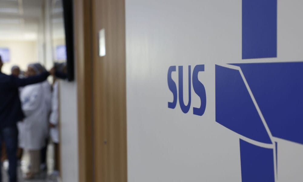 Lula sanciona MP que acelera atendimento de especialistas no SUS