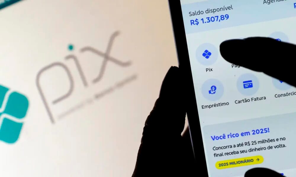 Pix completa cinco anos perto de movimentar R$ 30 trilhões por ano