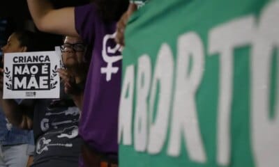 Sociedade pediátrica é contra projeto que dificulta aborto legal