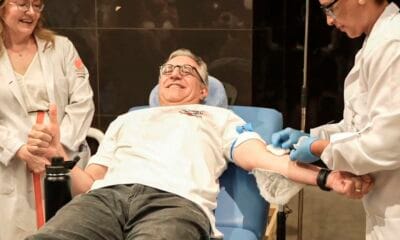 Padilha doa sangue e marca início da vacinação contra vírus sincicial