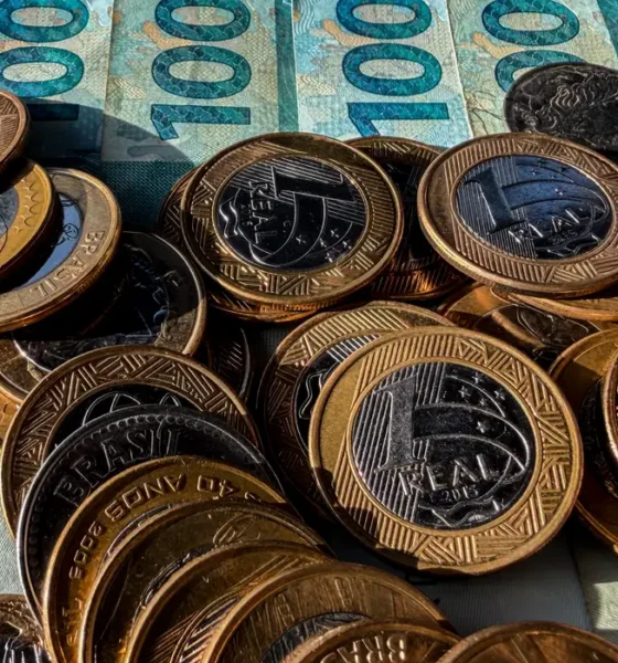 Cédulas de dinheiro brasileiro
