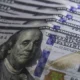Cédulas e moeda de dólar americano